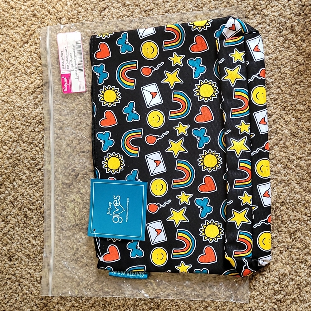 NWT Thirty-one Gives Zipper Pouch
